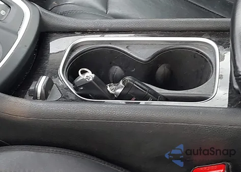 2015 Chrysler 200 C z USA, uszkodzony, nr VIN 1C3CCCCG2FN517038